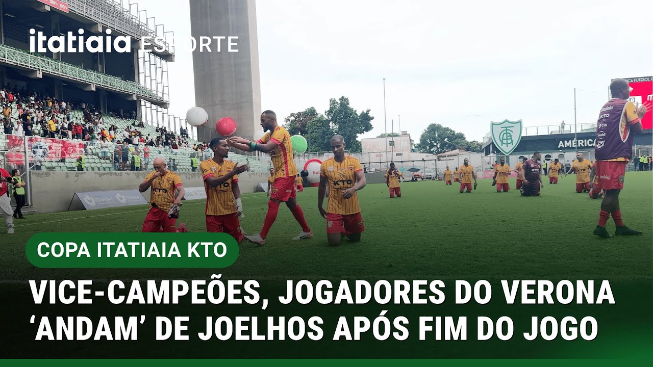 COPA ITATIAIA KTO: DE JOELHOS, JOGADORES DO VERONA ATRAVESSAM CAMPO APÓS VICE-CAMPEONATO
