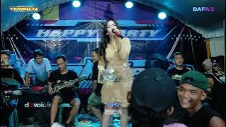 LOVE ONLY ONCE DEA AMANDA VERROZTA HAPPY ADJA HAPPY WEDDING MARIO & DEVI