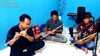 Terhanyut Dalam Kemesraan,Trio Suling