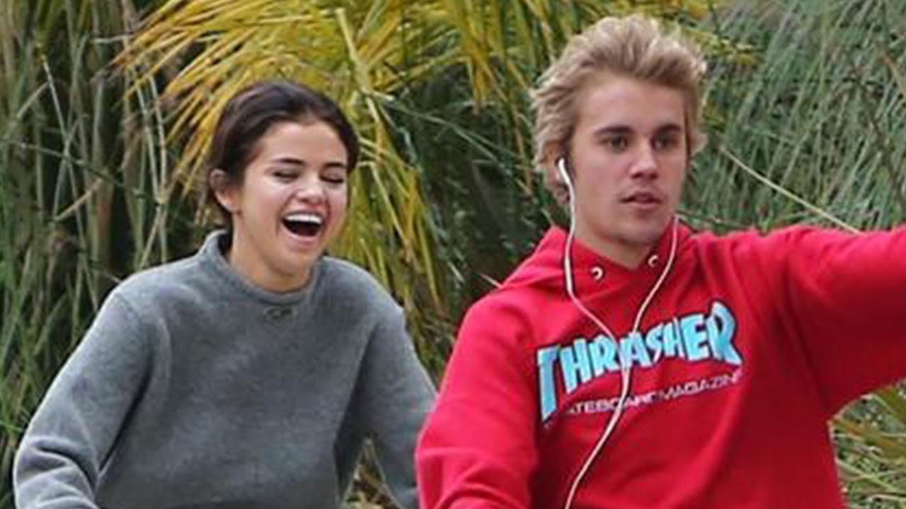 Justin Bieber & Selena Gomez OFFICIALLY Back Together YouTube