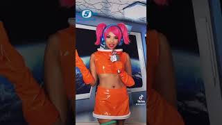 Slayrizz as Ulala from space channel 5