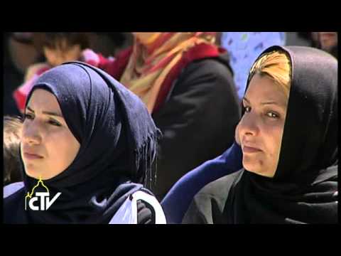 Video: Baimingas Atsakas į Pabėgėlių Krizę Būtų Katastrofa