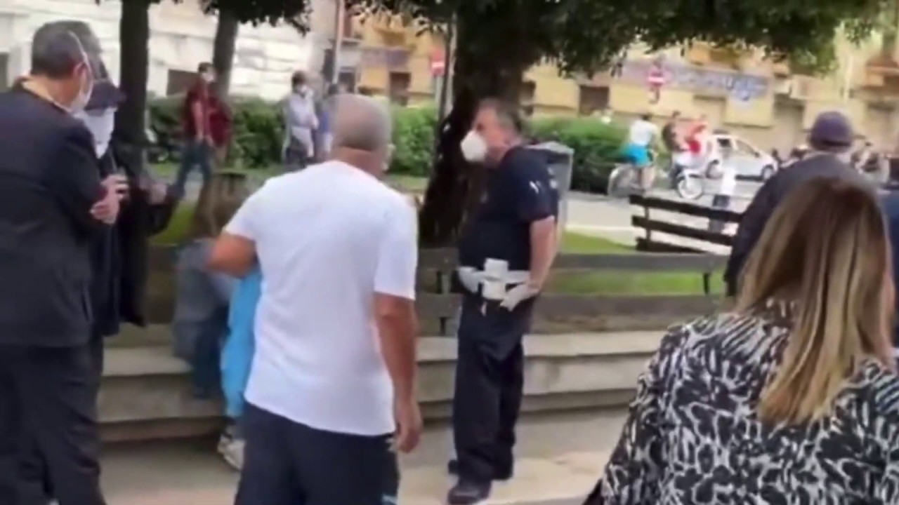 Salerno: Abuso di potere della Polizia Municipale