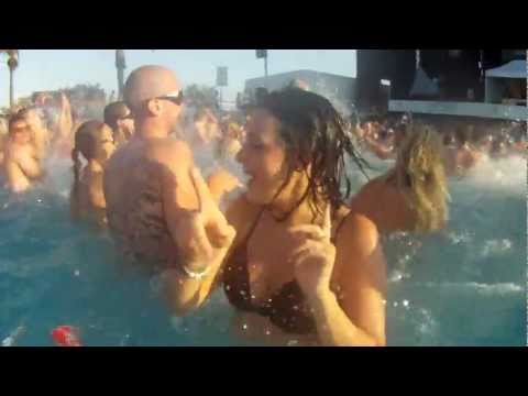 Water park / Pool party - Show me the sunshine (Da...