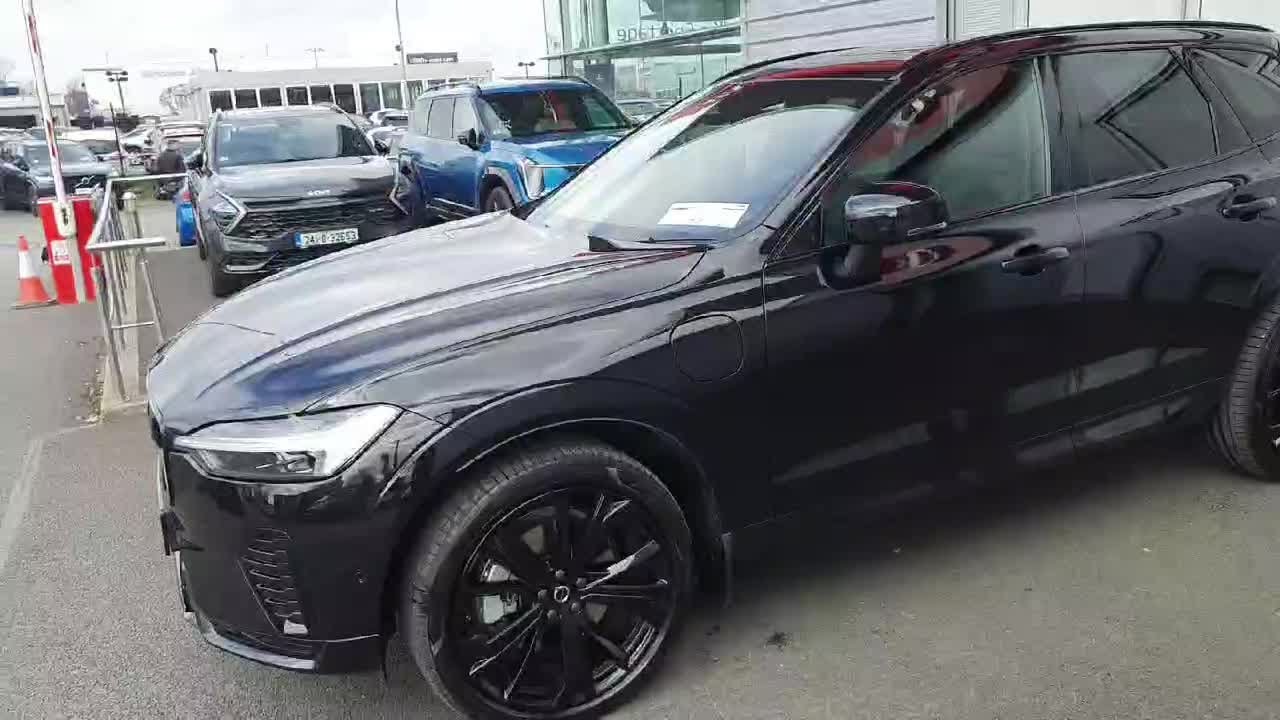  Foto zu 241D18726 - 2024 Volvo XC60 T6 Phev Plus BE AWD 5DR A RefId: 460172 