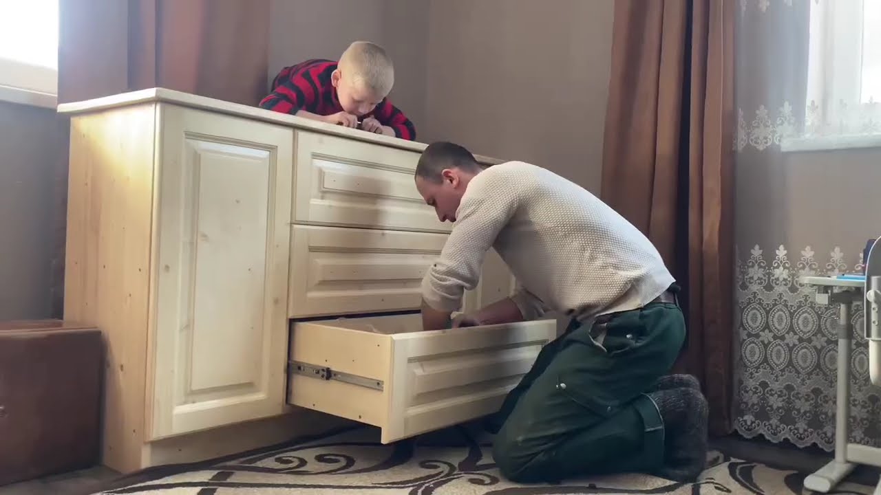 Quiet Life in a Carpathian Mountain Village | Real Family Routine🏠