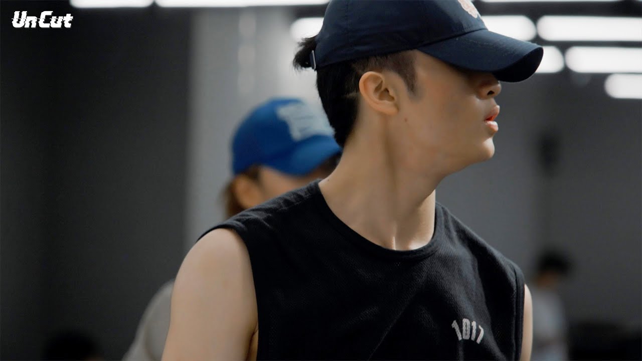 [Un Cut] Take #6 | 'Baggy Jeans' Dance Practice Behind the Scene