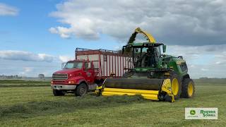 John Deere F9 1000 with 46R Hay Head | Riesterer & Schnell