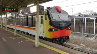 JR五所川原駅　リゾートしらかみ6号 秋田行き発車【キハ48形 くまげら編成・8526D】　2021.10.04