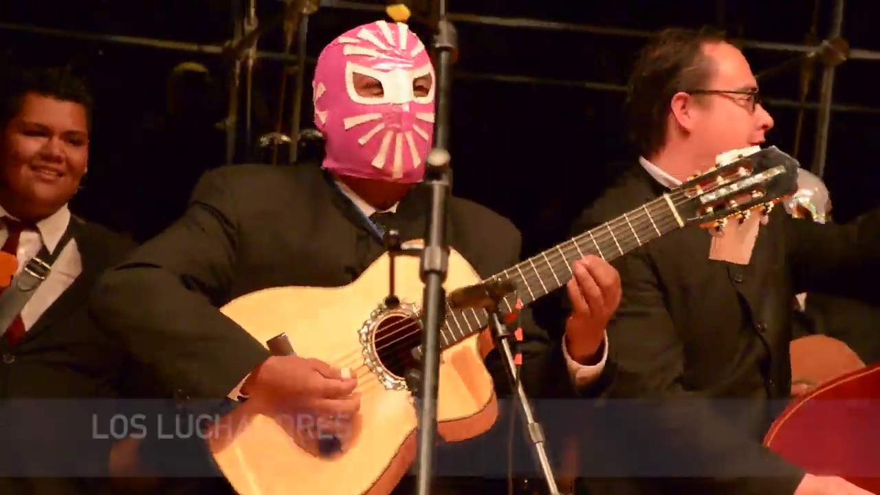 LOS LUCHADORES. RONDALLA DE LA UNIVERSIDAD AUTÓNOMA DE QUERÉTARO, MX. SALA EXPERIMENTAL.2015