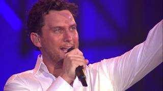 Tino Martin - I'll make love to you / End of the road (Boyz ll Men medley) [Live in de Ziggo Dome] chords