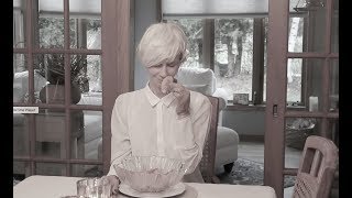 Tilda Swinton Commands Your Wishes for 2019
Tilda might still be in hibernation, but that doesnt mean the clones cant come out for a little wish session.
Twitter: http://www.twitter.com/thebethhoyt
Tumblr: http://bethinshow.tumblr.com
Instagram: http://www.instagram.com/bethinshow Tilda Swinton Commands Your Wishes for 2019