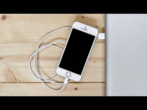 Video: Cómo Cargar Su Teléfono Usando Una Computadora
