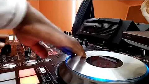 DJ KANJI - On DDJ SZ Controller scratch and  smooth transition......drop your comments