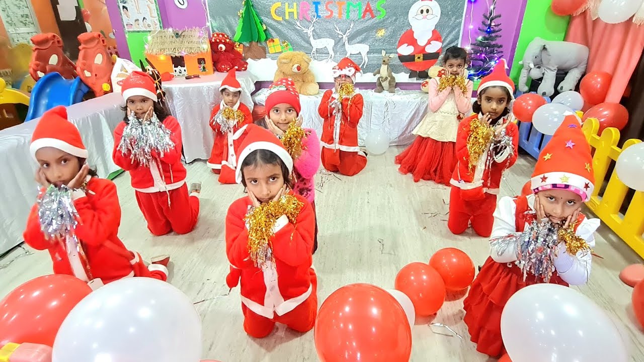 Dance performance of LKG and UKG students | Merry Christmas 🎅 🎄 - YouTube