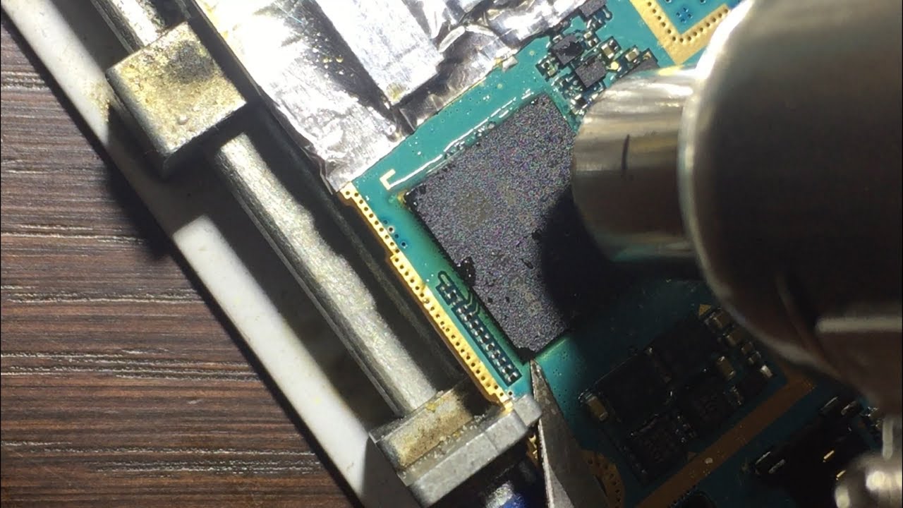 Samsung Galaxy Note N8000. Не включается не заряжается, висит на ...