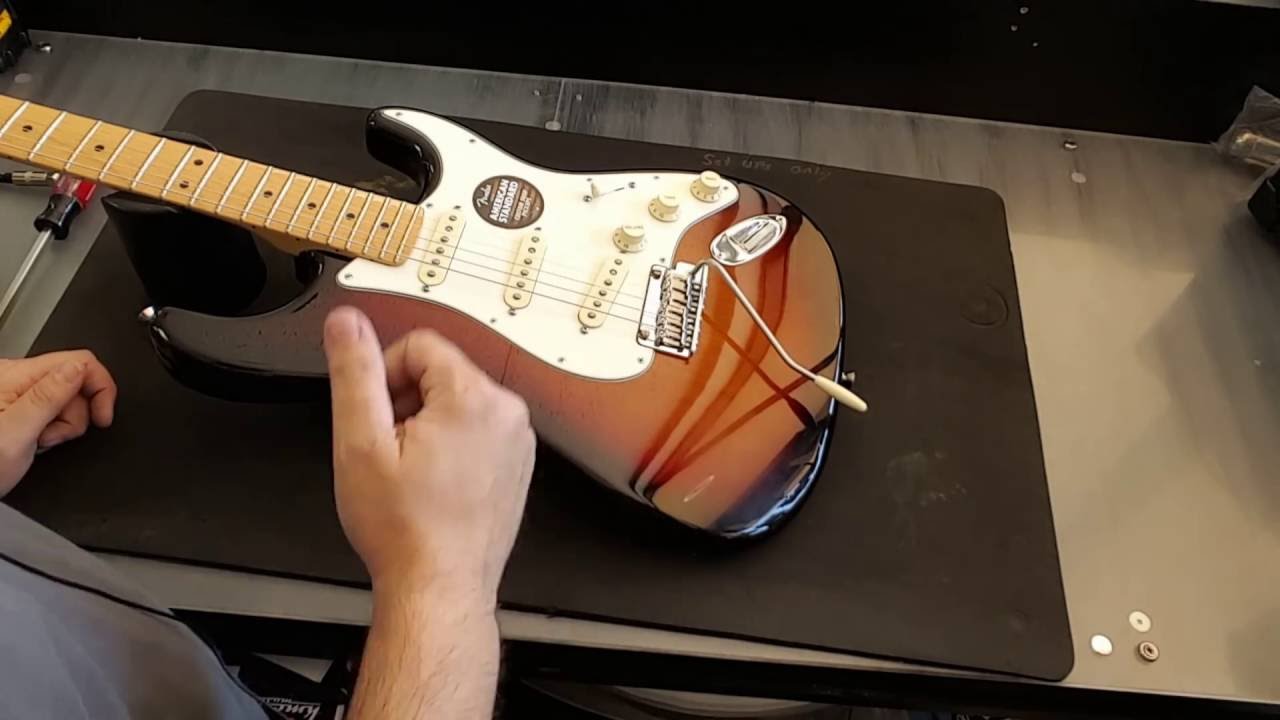 Does A Fender Stratocaster Have A Battery?