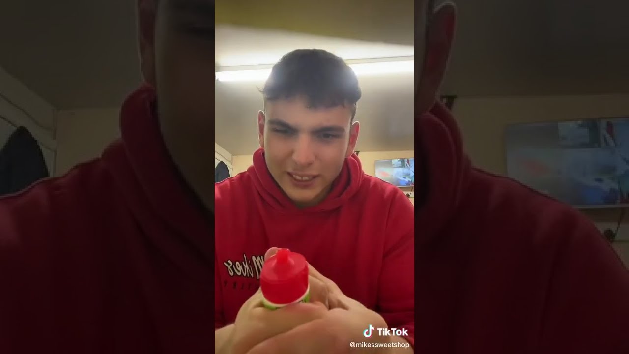 NEW SOUR WARHEADS SQUEEZE WATERMELON FROZEN VIRAL CANDY