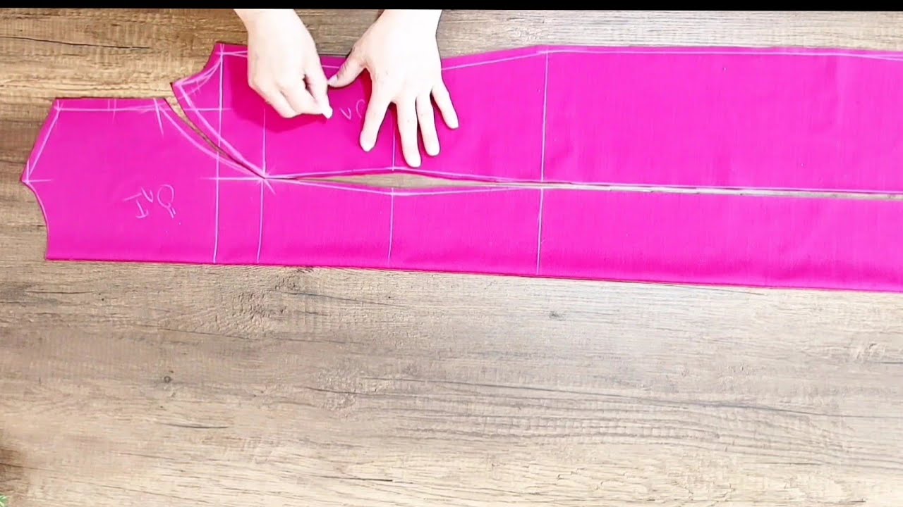 ОЧЕНЬ ПРОСТО !! ВЫРЕЗЫВАНИЕ И ШИТЬЕ ПЛАТЬЯ С ЧАШКАМИ @Zelis's Sewing Room