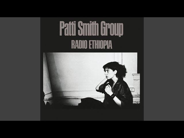 PATTI SMITH - Pumping