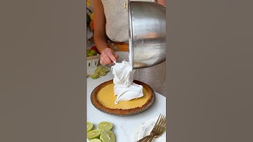Authentic Key Lime Pie Recipe from the Florida Keys  I  #summerbaking #summerrecipes