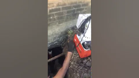 Steel Pier Installation-2201 East Park Row