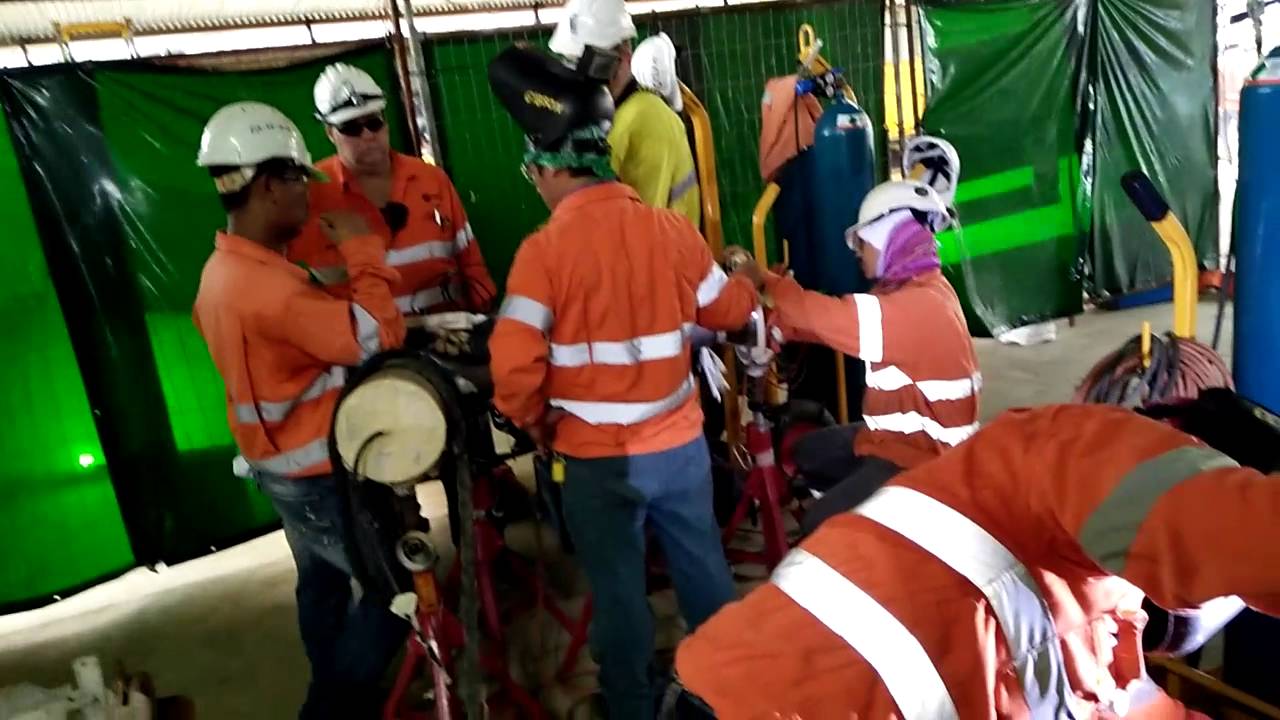 Filipino Welder work abroad ) YouTube