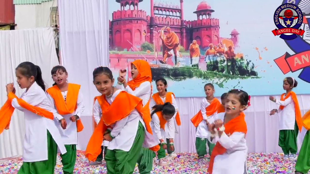 HAPPY REPUBLIC DAY 2026 #angeldayschool #malegaon , PATRIOTIC SONG MASHUO , GIRLS