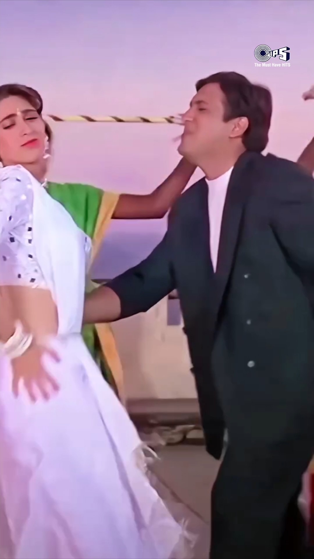 Tumsa Koi Pyaara Masoom Nahi Hai | #bollywood #bollywoodsongs #love #hindisong