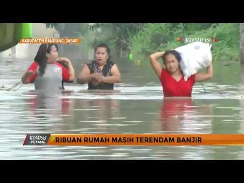 Ribuan Rumah Masih Terendam Banjir di Bandung