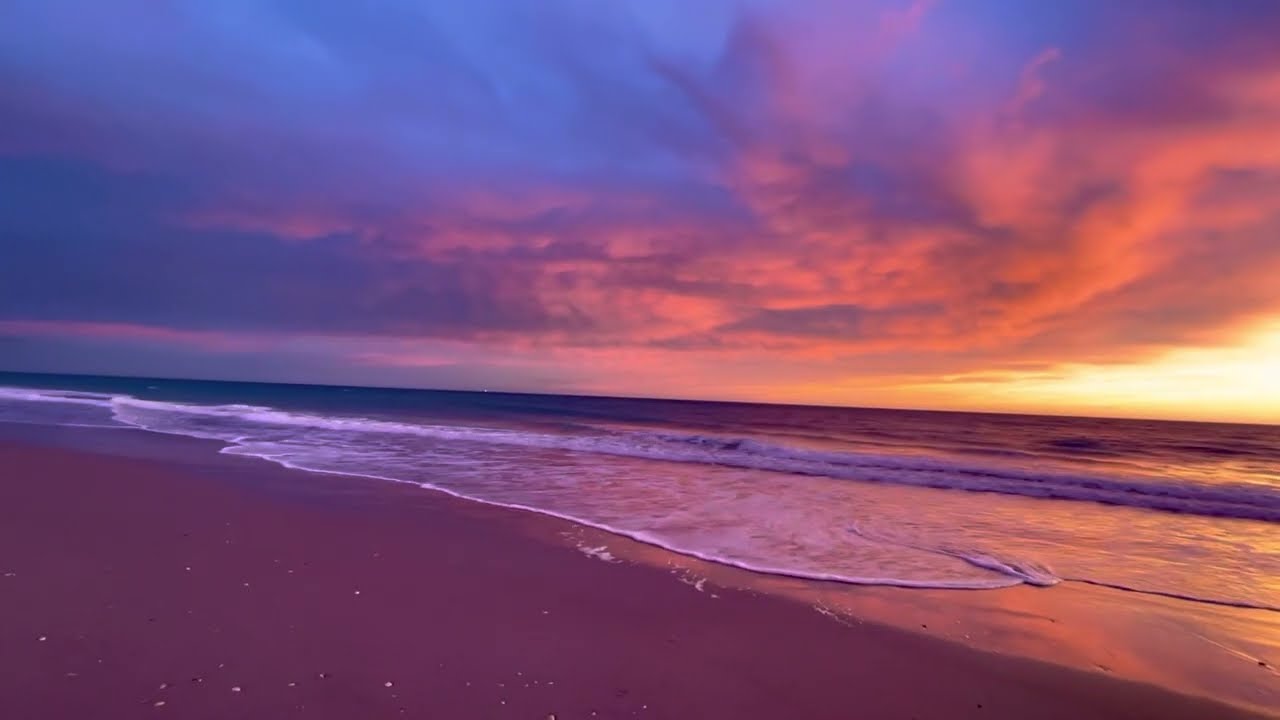 January 13, 2023 Big Color Sunrise by the Ocean - Beach Blues Jazz Music - Daily Surf Check