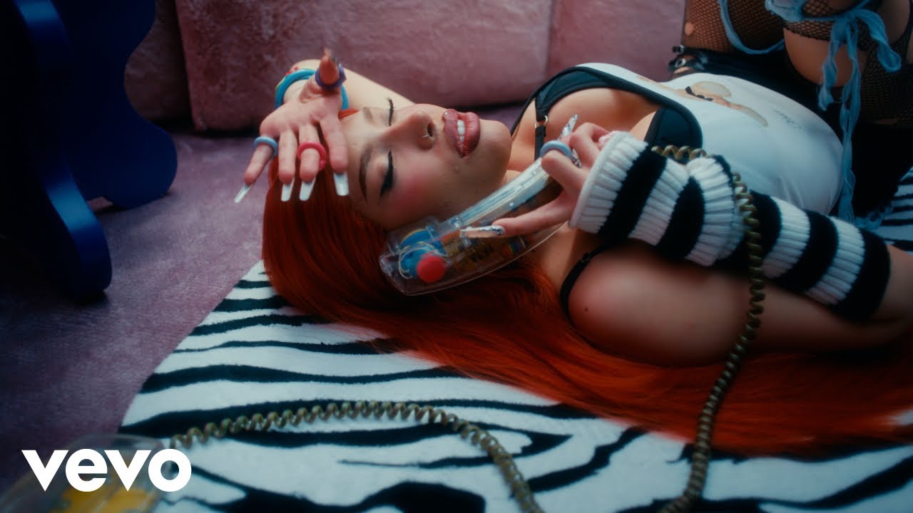 Yeri Mua - BFF (Video Oficial)