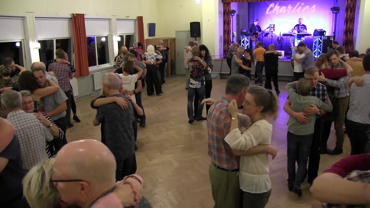 Lagagården 26/11 2019 med Charlies no: 4 av 4. Foxtrot.