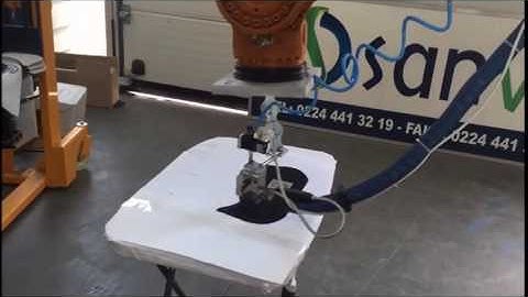 Hot Melt Application with KUKA Robot