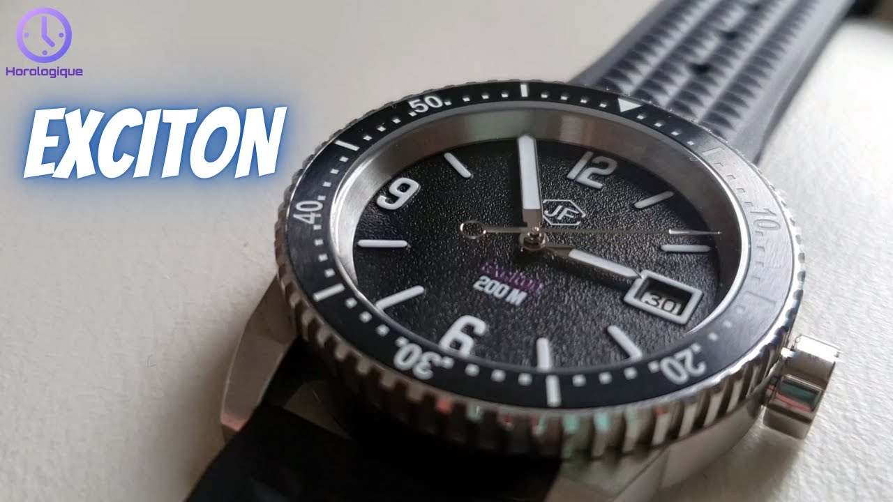 Exciton watch | Macro shots, lume battle, strap show | Impressions after 2 weeks of wear