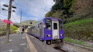 春の笠置駅　関西本線のキハ120　JR Kansai Main Line Kasagi Station　(2021.3)