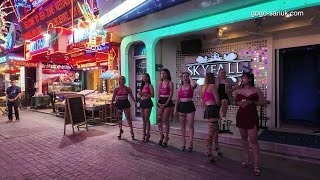 Walking Through Pattaya's Walking Street at Night  A Lively Tour