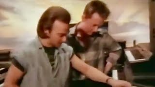 Midge Ure TV clip 'Talking Synths' 1984