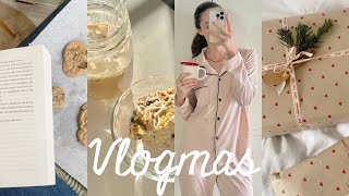 FIRST christmas home after *4 years* abroad ✈️🇺🇸🎄culture shock, what i eat | last vlogmas by Adrienne Hill 11,953 views 4 months ago 19 minutes