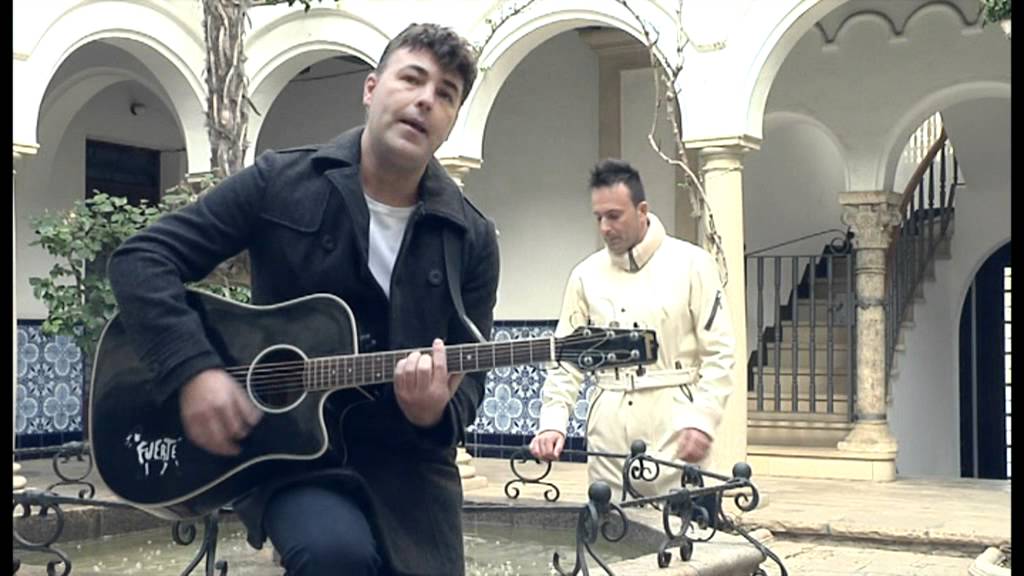 Watch DURANO " Eres mi luz" ( Videoclip oficial ) on YouTube Watch DURANO " Eres mi luz" ( Videoclip oficial ) on YouTube
