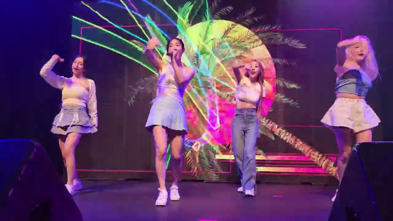 220719 4K60 BRAVE GIRLS (브레이브걸스) 1ST US TOUR POOL PARTY (풀파티) IN DENVER