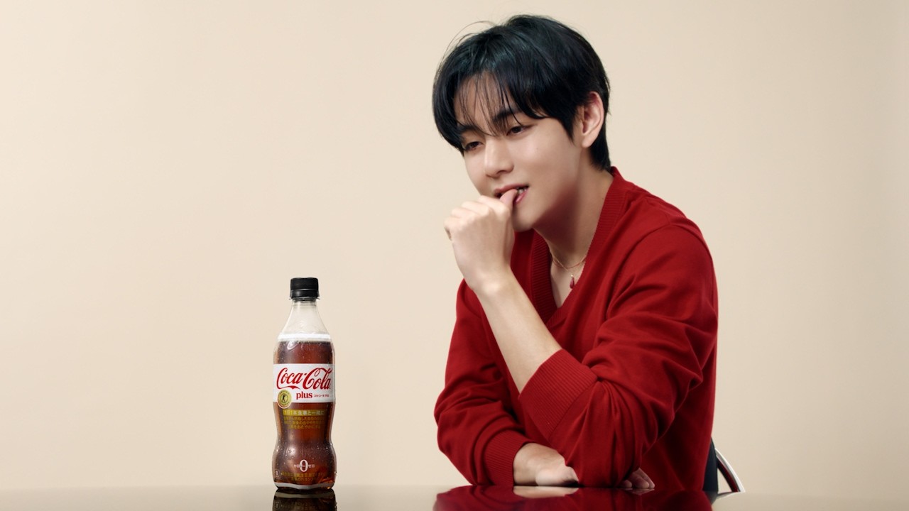 【コカ･コーラ】 コカ･コーラ ゼロ プラス BTS V 「New Look!」篇 15秒 Coca-Cola