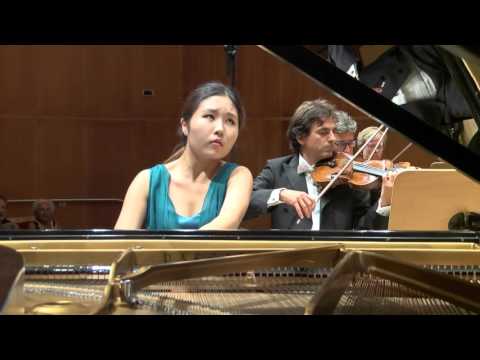 Chloe (Ji-Yeong) Mun - 1st Final Round w Orchestra - 60th F. Busoni International Piano Competition