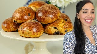 Greek Stafidopsoma: Raisin Bread Rolls