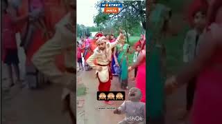 Funny dance?? in world in marriage#viral #comedy #funny #viralshort #elvishyadav