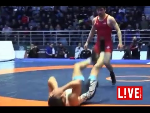 ხინჩეგაშვილმა ვეღარ მოითმინა და ირანელს სახეში გაარტყა, რის შემდეგ ტურნირიდან მოიხსნა