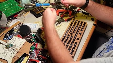 Handwiring a keyboard Part 2: The Exciting World of Columns!!!
