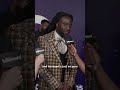 Shaboozey praises Jelly Roll on the AMA red carpet 🔥