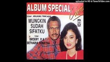 Broery Pesulima & Betharia Sonatha - Mungkin Sudah Sifatku - Composer : Adiluhung/B.Adde 1989 (CDQ)