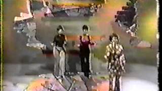 Martha &amp; the Vandellas - Mike Douglas Show 1969